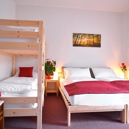 Bed and Breakfast Piccolo Orso Bruno Cavareno Exteriér fotografie